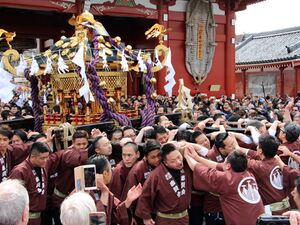 浅草寺「本尊示現会」へ｜浅草の原点に触れる一日